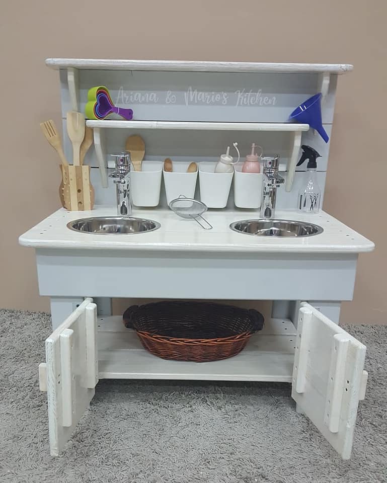 mud kitchen
