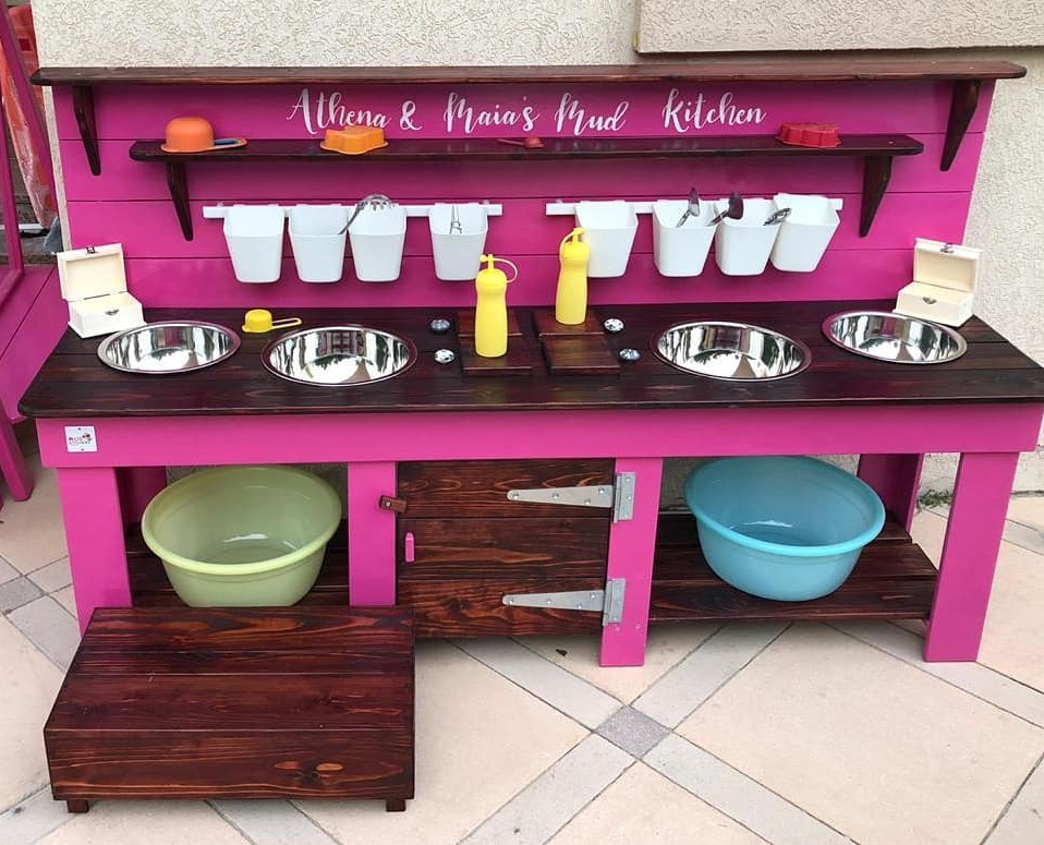 mud kitchen