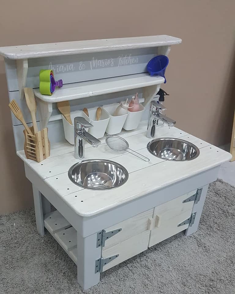 mud kitchen