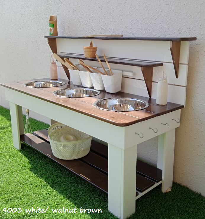 mud kitchen